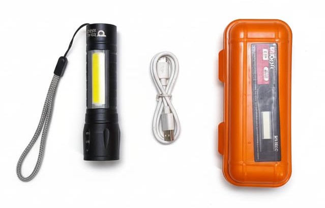 USB Rechargeable Flashlight